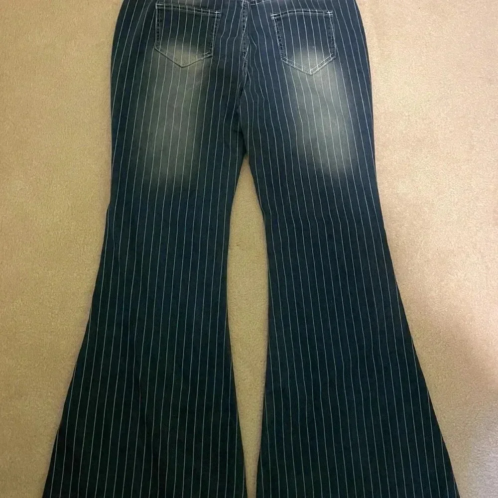 Super flare stretch high rise striped jeans-large NWOT